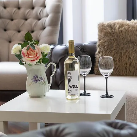 דירה The Terrace Lounge By Rv וארנה