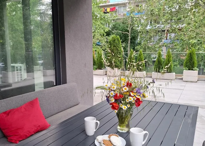 Apartment The Terrace Lounge By Rv *