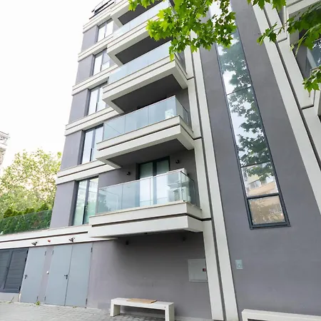 The Terrace Lounge By Rv